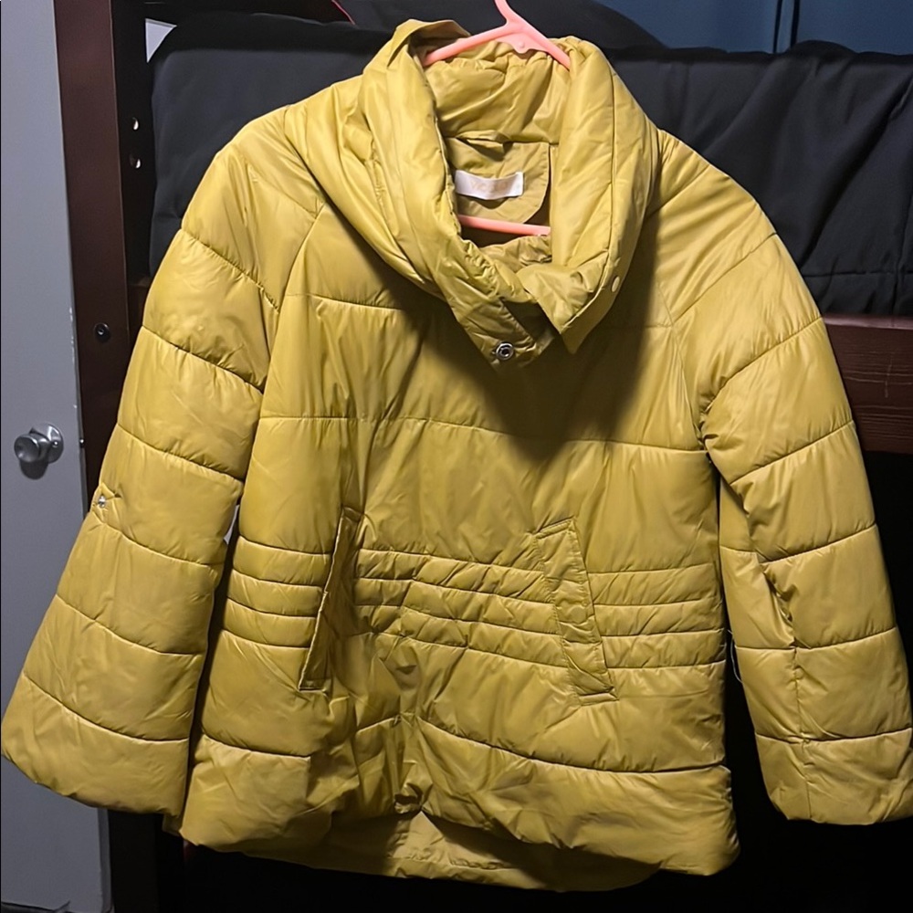 Women's Yellow Puffer Jacket